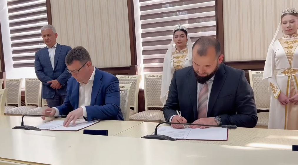 В Дагестане подписано первое соглашение с резидентом Каспийского кластера