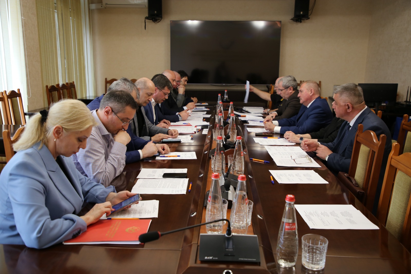 Дагестан и Санкт-Петербург обсудили сотрудничество в судостроении и подготовку к Каспийской гидрографической конференции