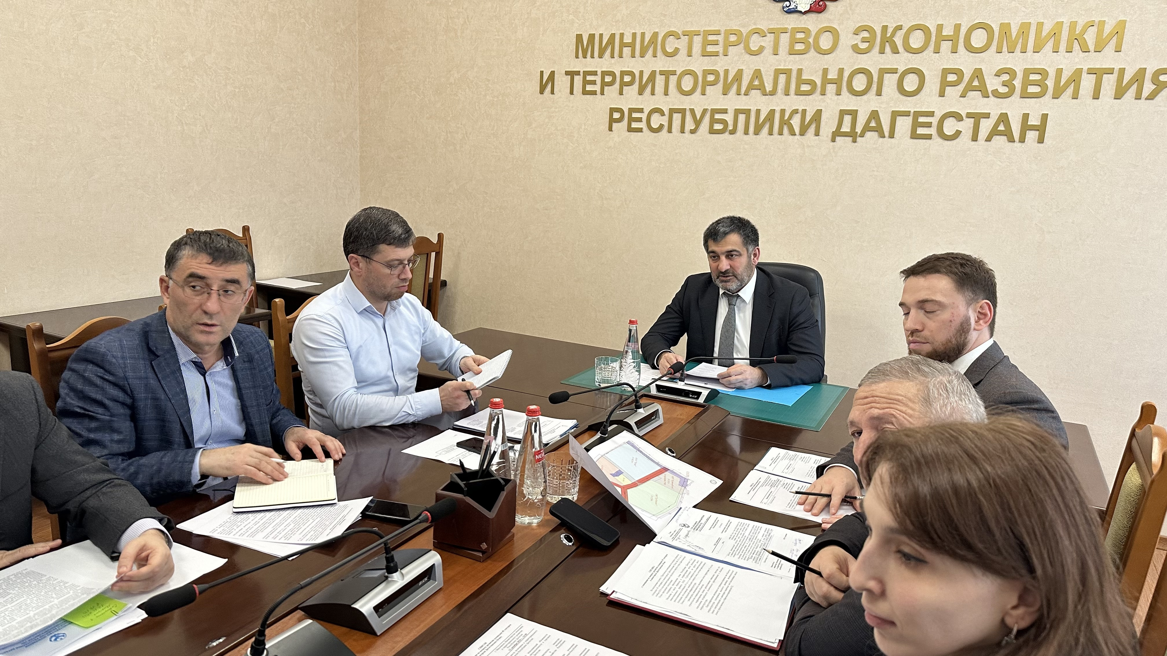 В Минэкономразвития Дагестана обсудили развитие промышленной территории в Дагестанских Огнях