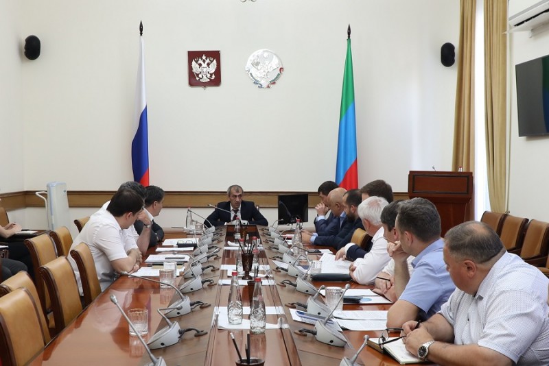 Руслан Алиев поручил активизировать работу по привлечению потенциальных резидентов ТОСЭР