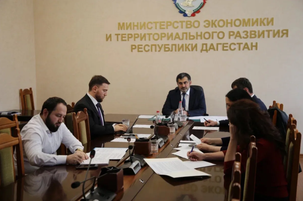Гаджи Султанов рассказал о подготовке к КИФ-2026 на совещании в Минэкономразвития России