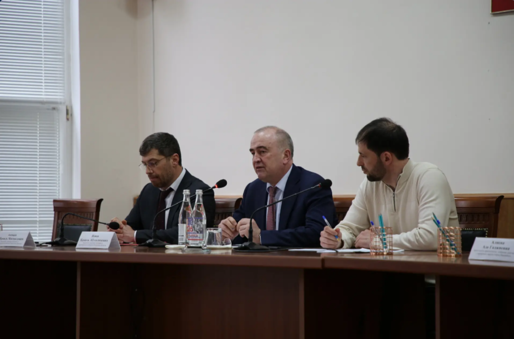 Минэкономразвития Дагестана провело рабочую встречу в Каспийске