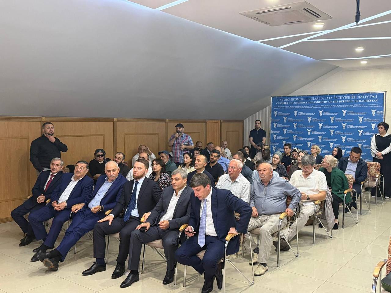 Дагестан посетила делегация из Ирана «Мир Бизнес Банка»