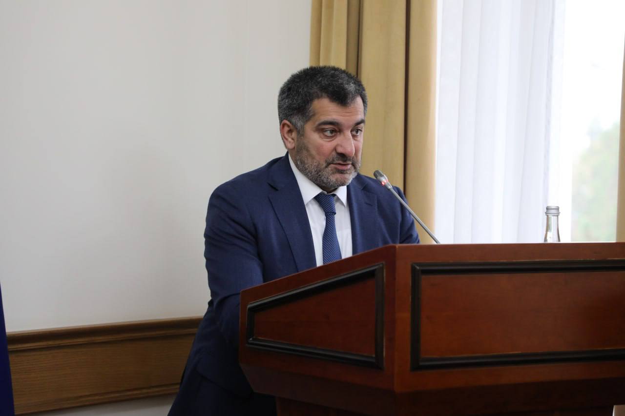 Гаджи Султанов представил прогноз социально-экономического развития Дагестана до 2028 года