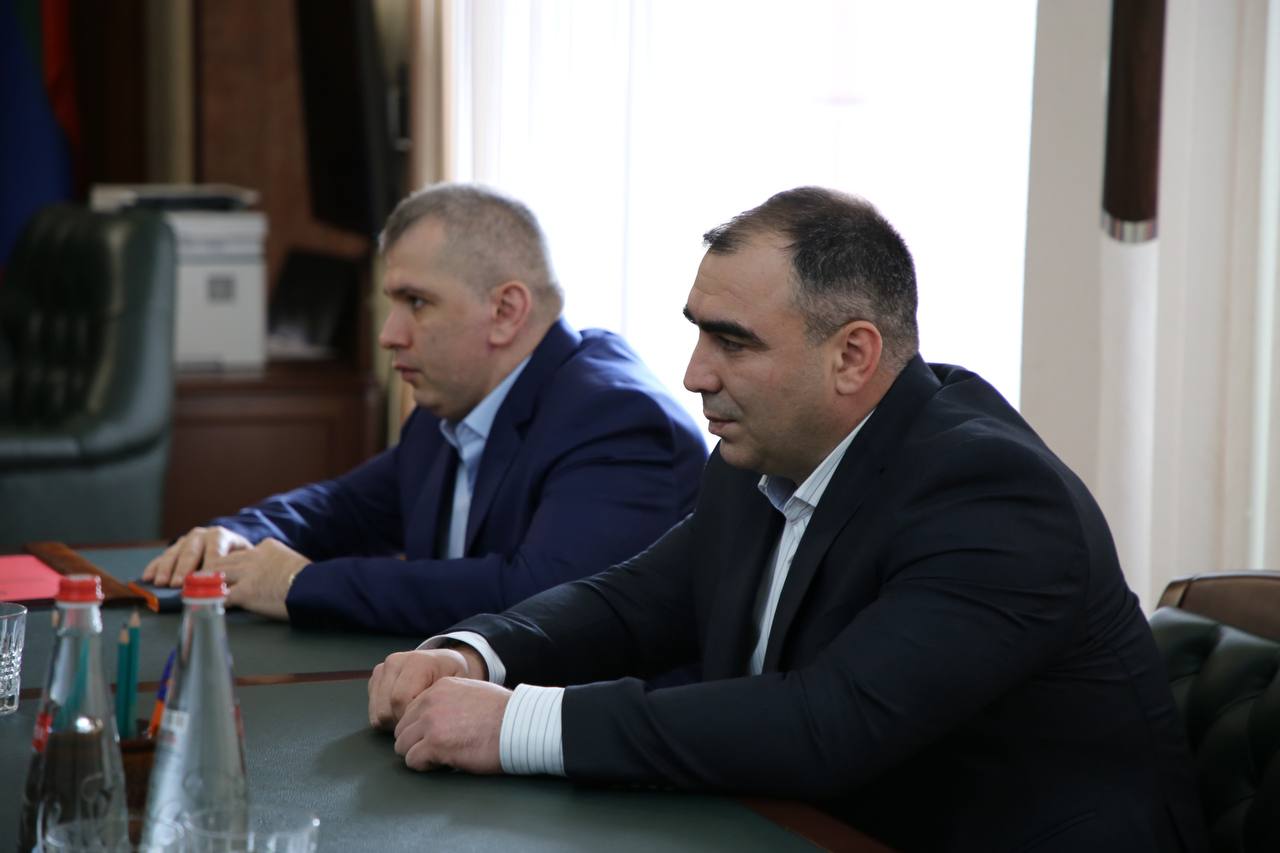 Участники программы «Время героев» пройдут стажировку в Минэкономразвития Дагестана