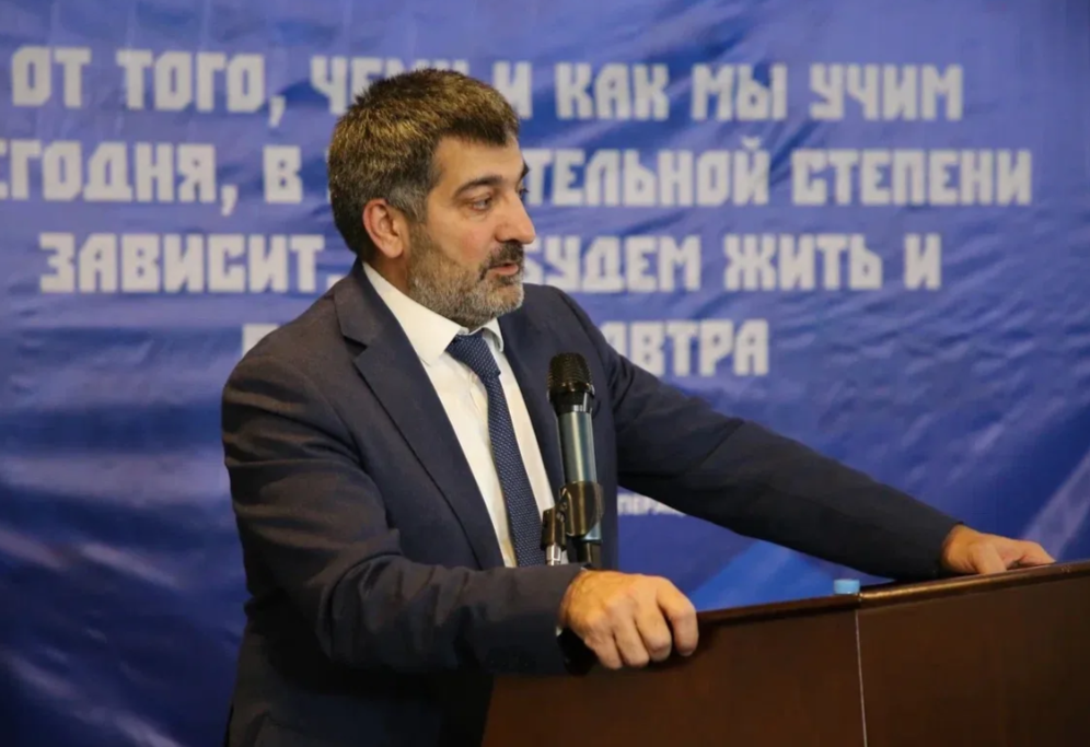 Гаджи Султанов выступил перед будущими управленцами из числа ветеранов СВО в рамках программы «Доблесть гор»