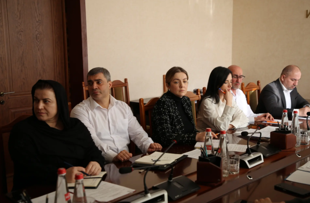 В Минэкономразвития Дагестана обсудили реализацию госпрограммы развития СКФО