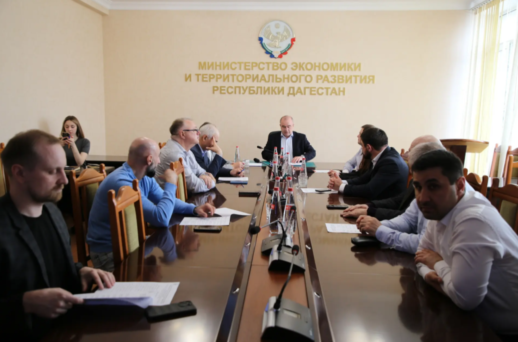 В Минэкономразвития Дагестана обсудили бережливую роботизацию