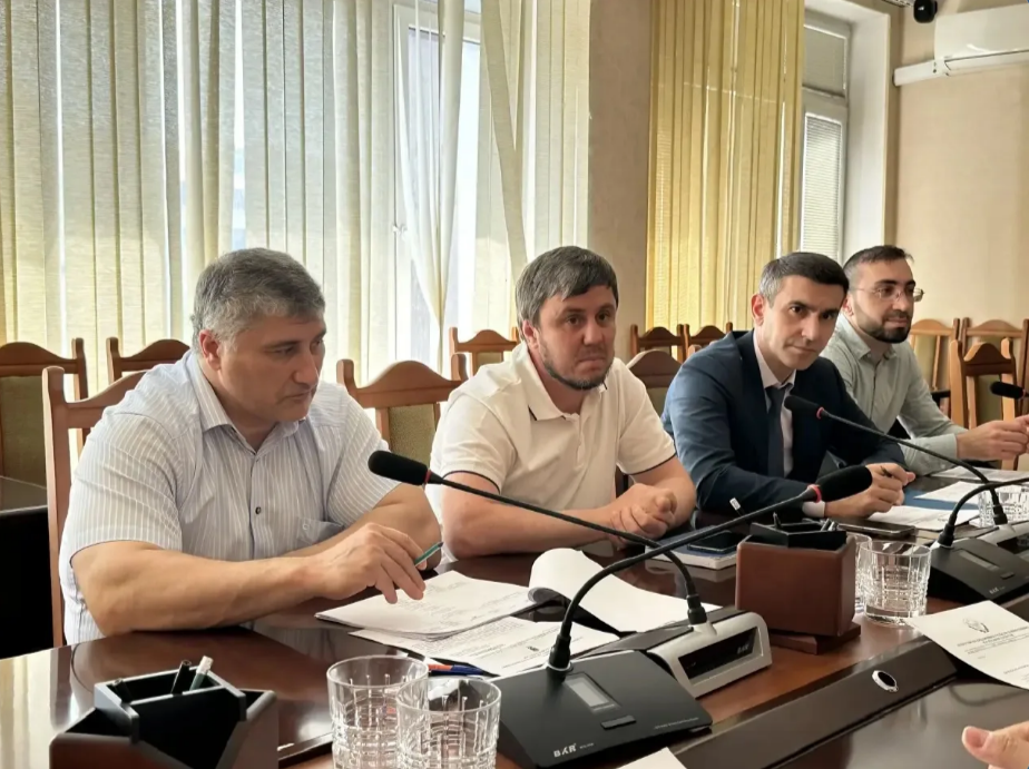 В Минэкономразвития Дагестана обсудили вопросы развития экспортной деятельности