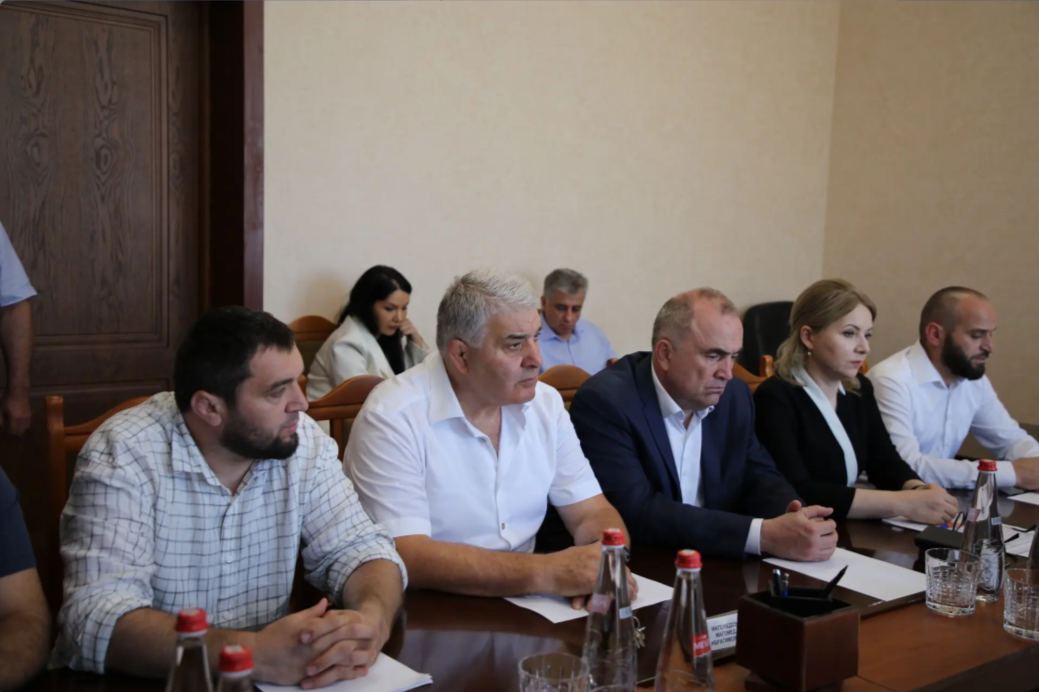 В Минэкономразвития Дагестана прошла встреча Председателя Народного Собрания РД с участниками СВО
