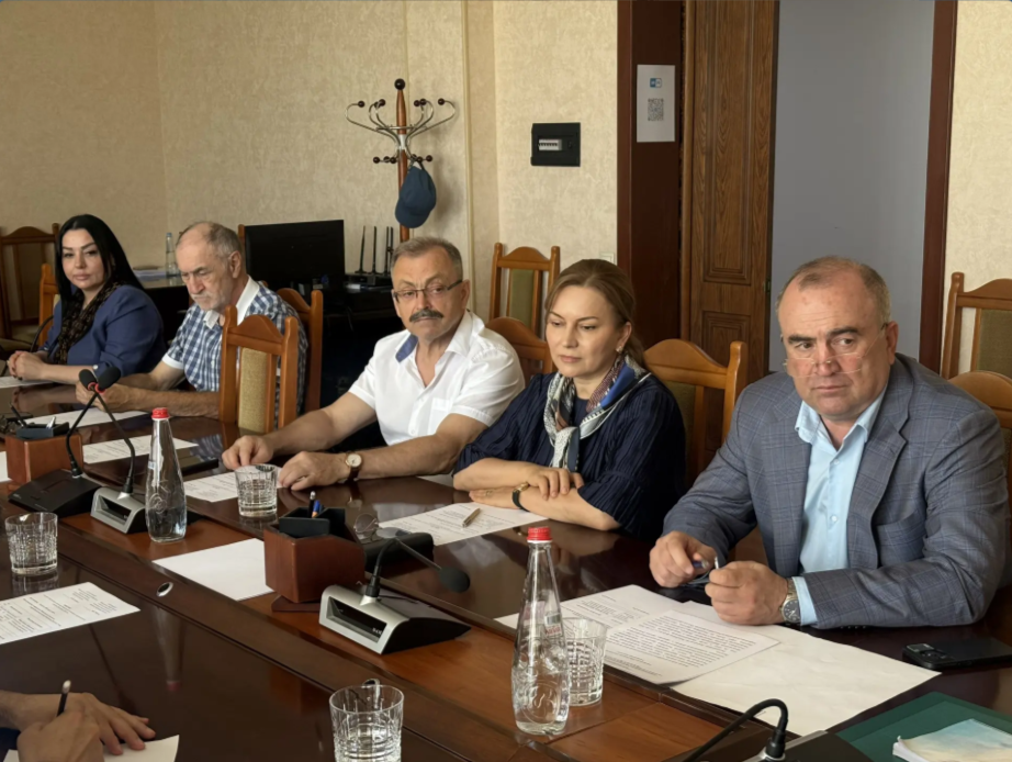 Сегодня состоялось заседание Общественного совета при Министерстве экономики и территориального развития Республики Дагестан.